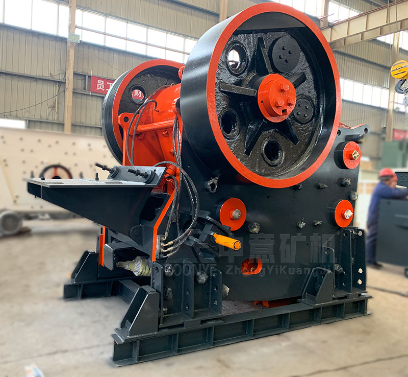 顎式破碎機(jī)