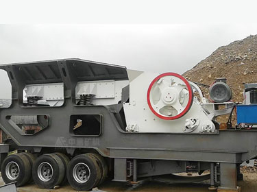 日產(chǎn)5千噸移動(dòng)砂石制砂生產(chǎn)線發(fā)貨重慶