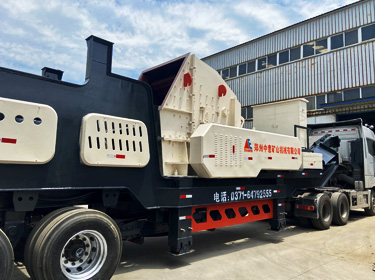 時產300噸環保型車載移動破碎站發貨安徽黃山
